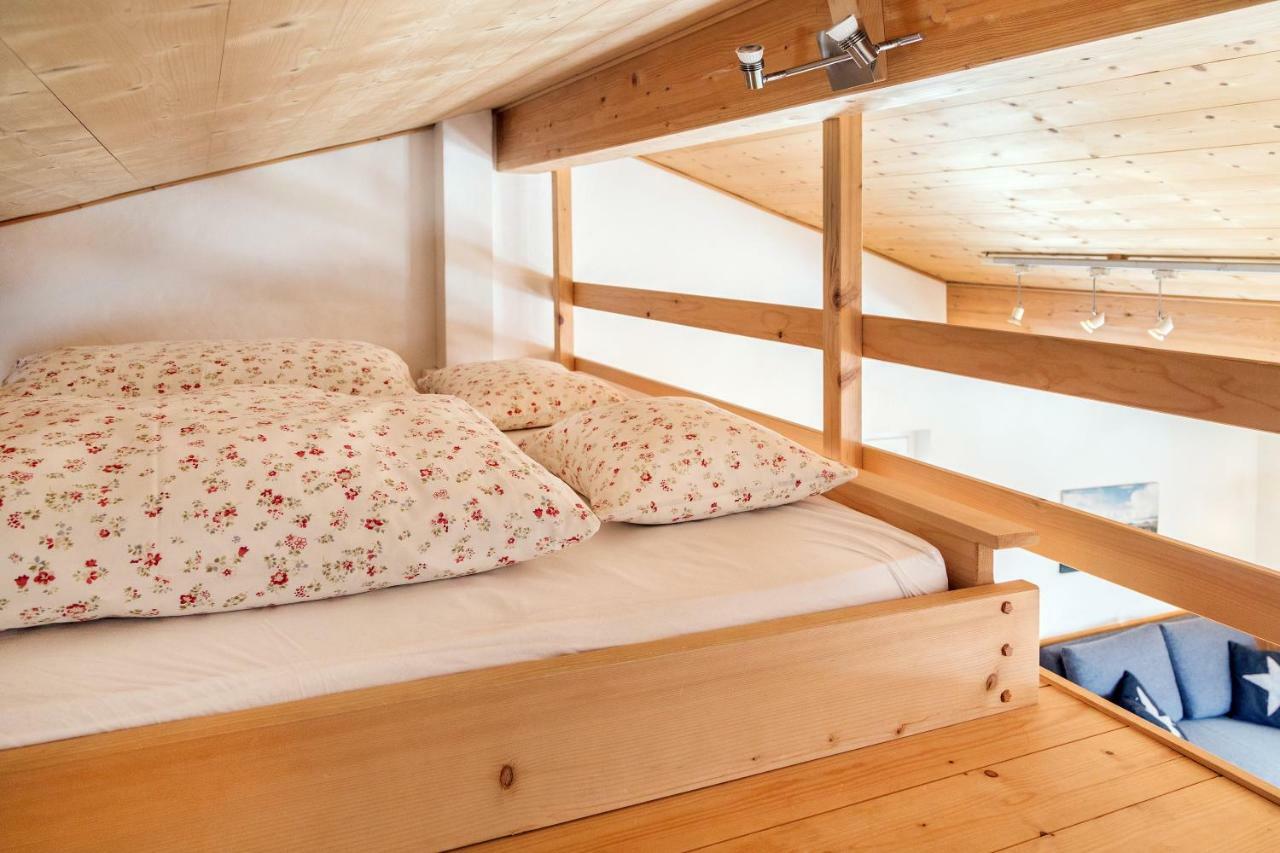 Apartment Turmzimmer Langwies Zewnętrze zdjęcie